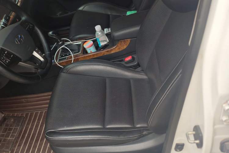 Used Hyundai Mistra 2014 1.8L Automatic Deluxe DLX Model Left Front Seat
