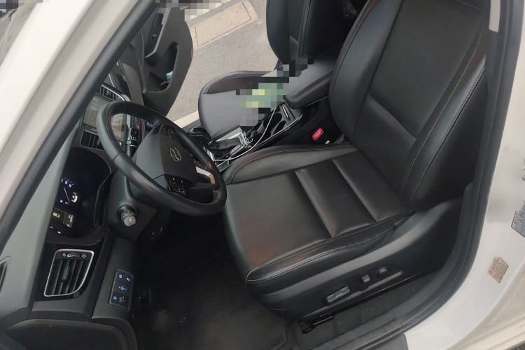 Used Hyundai Mistra 2014 1.8L Automatic Deluxe DLX Model Left Front Seat
