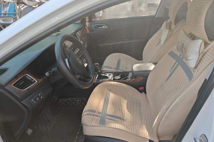 Used Hyundai Mistra 2014 1.8L Automatic Deluxe DLX Model Left Front Seat