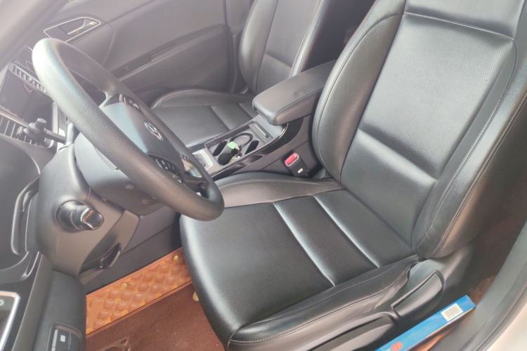 Used Hyundai Mistra 2014 1.8L Automatic Smart GLS Left Front Seat