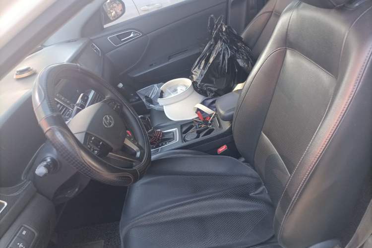 Used Hyundai Mistra 2014 1.8L Automatic Smart GLS Left Front Seat