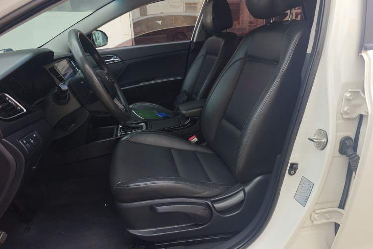 Used Hyundai Mistra 2014 1.8L Automatic Smart GLS Left Front Seat
