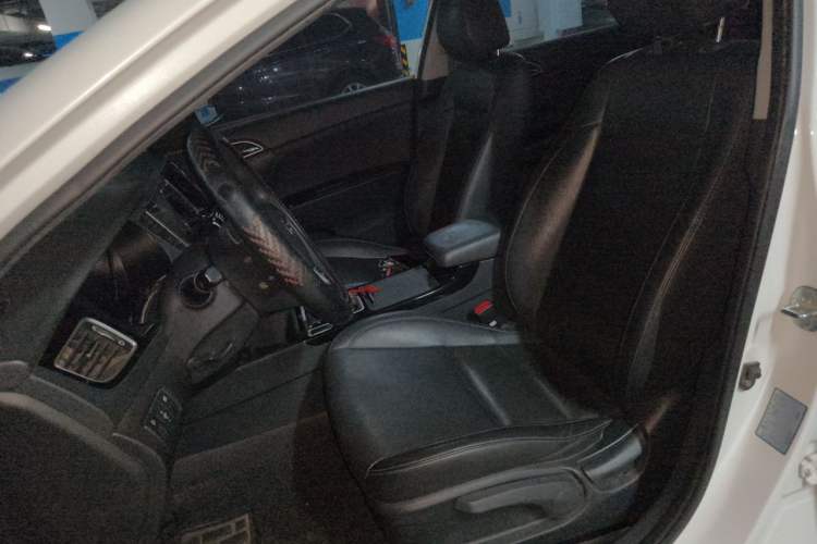 Used Hyundai Mistra 2014 1.8L Automatic Smart GLS Left Front Seat