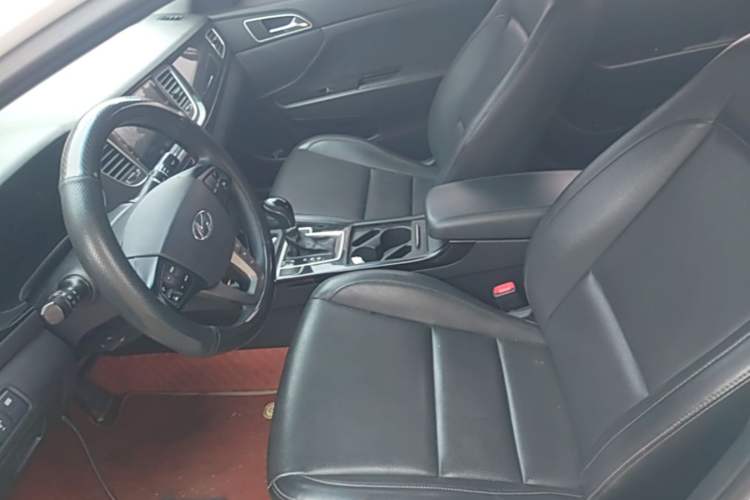 Used Hyundai Mistra 2014 1.8L Automatic Smart GLS Left Front Seat