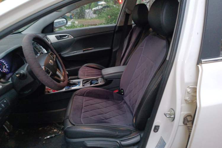 Used Hyundai Mistra 2014 1.8L Automatic Smart GLS Left Front Seat