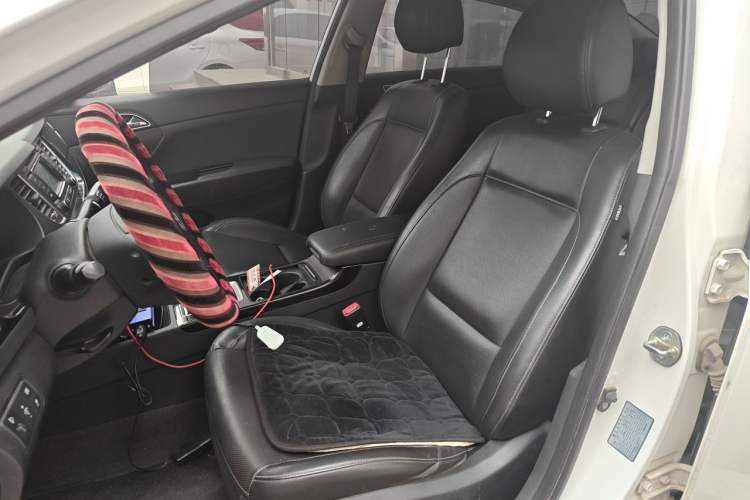 Used Hyundai Mistra 2014 1.8L Automatic Deluxe DLX Model Left Front Seat