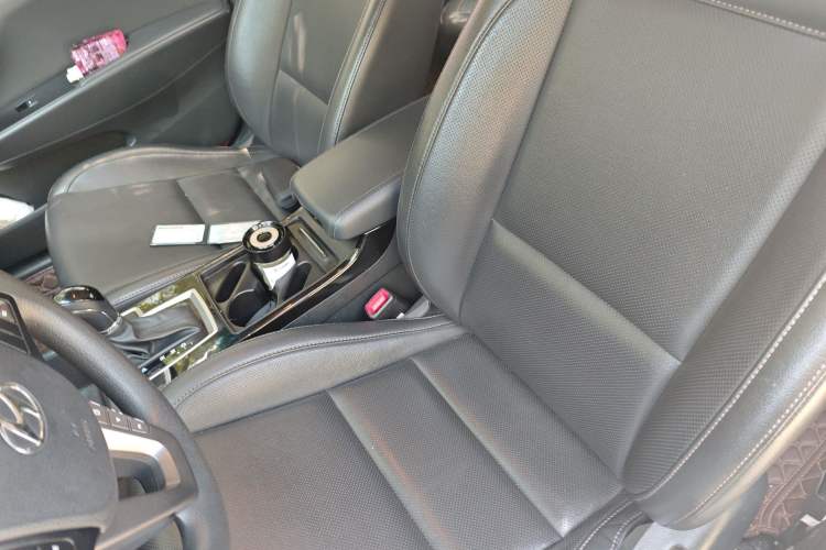 Used Hyundai Mistra 2014 1.8L Automatic Smart GLS Left Front Seat