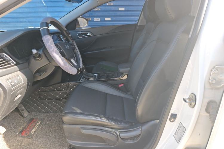 Used Hyundai Mistra 2014 1.8L Automatic Smart GLS Left Front Seat