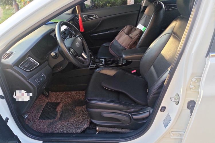 Used Hyundai Mistra 2014 1.8L Automatic Smart GLS Left Front Seat