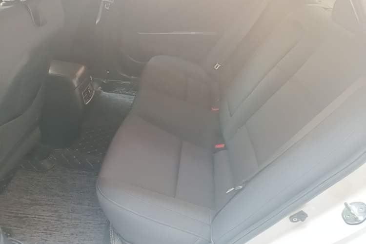 Used Hyundai Mistra 2014 1.8L Manual Comfort GL Model Left Rear Seat