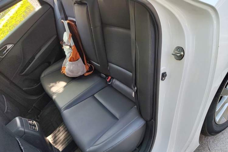 Used Hyundai Mistra 2014 1.8L Automatic Smart GLS Left Rear Seat