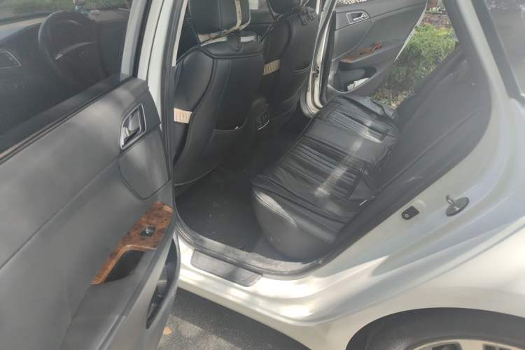 Used Hyundai Mistra 2014 1.8L Automatic Deluxe DLX Model Left Rear Seat