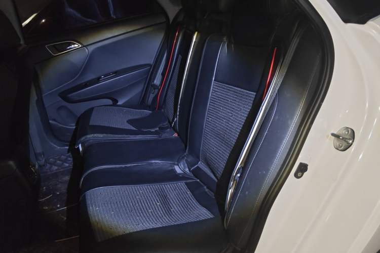 Used Hyundai Mistra 2014 1.8L Automatic Smart GLS Left Rear Seat