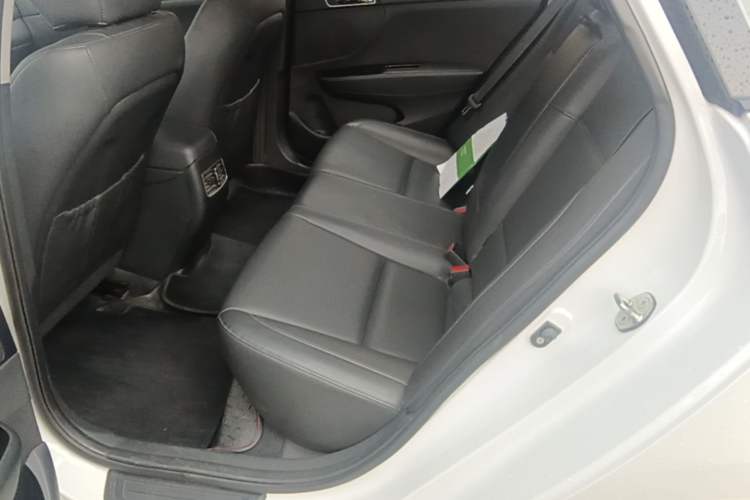 Used Hyundai Mistra 2014 1.8L Automatic Smart GLS Left Rear Seat