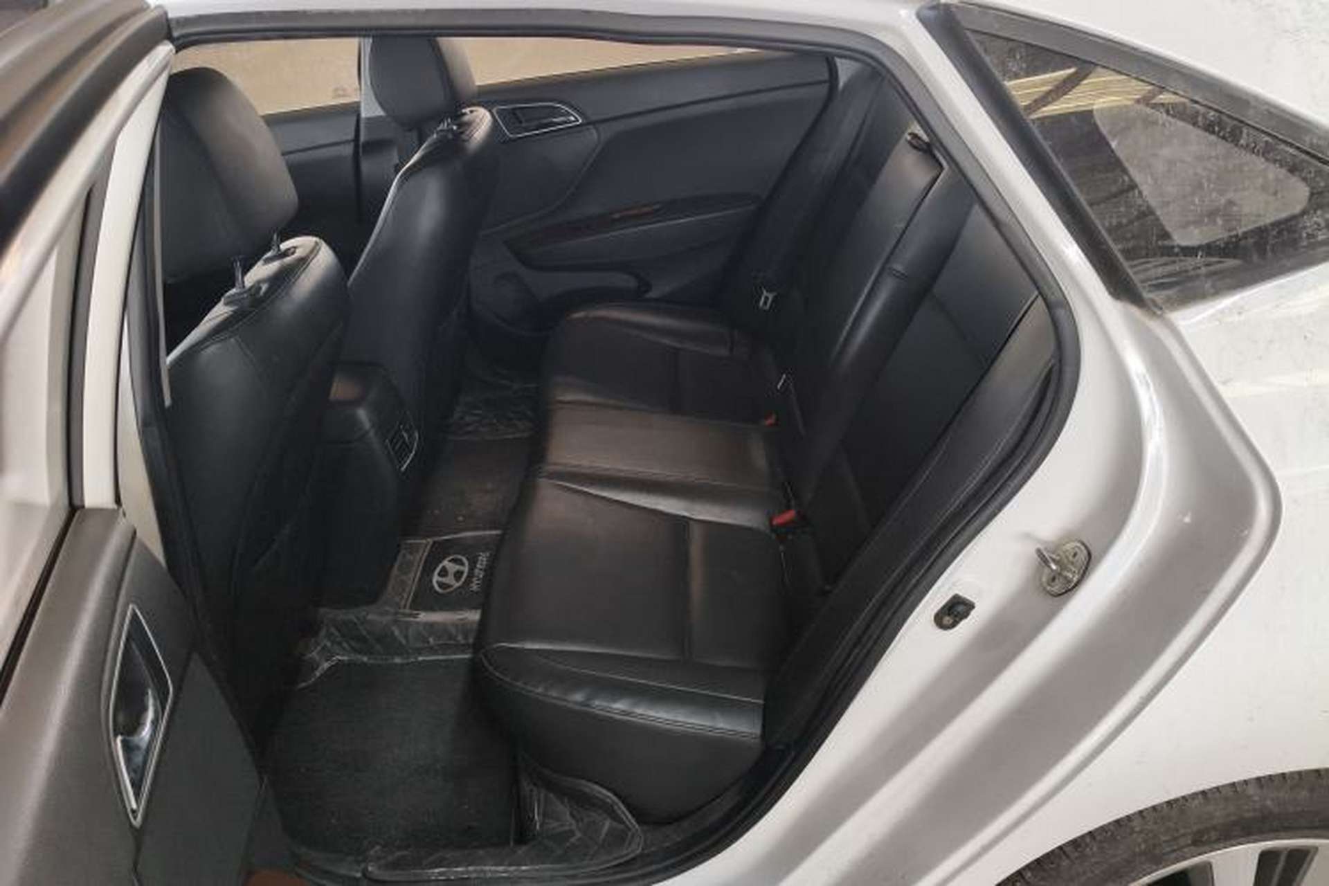 Used Hyundai Mistra 2014 1.8L Automatic Deluxe DLX Model Left Rear Seat