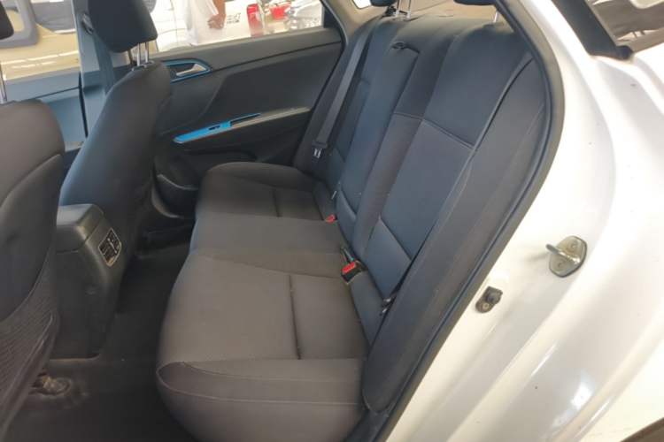 Used Hyundai Mistra 2014 1.8L Manual Comfort GL Model Left Rear Seat