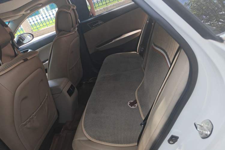 Used Hyundai Mistra 2014 1.8L Automatic Deluxe DLX Model Left Rear Seat