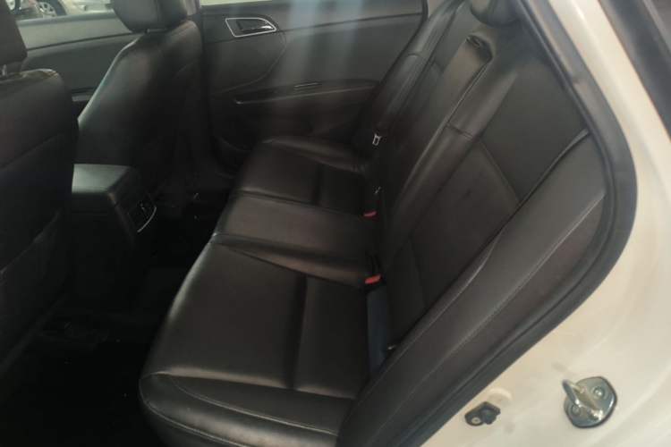 Used Hyundai Mistra 2014 1.8L Automatic Smart GLS Left Rear Seat