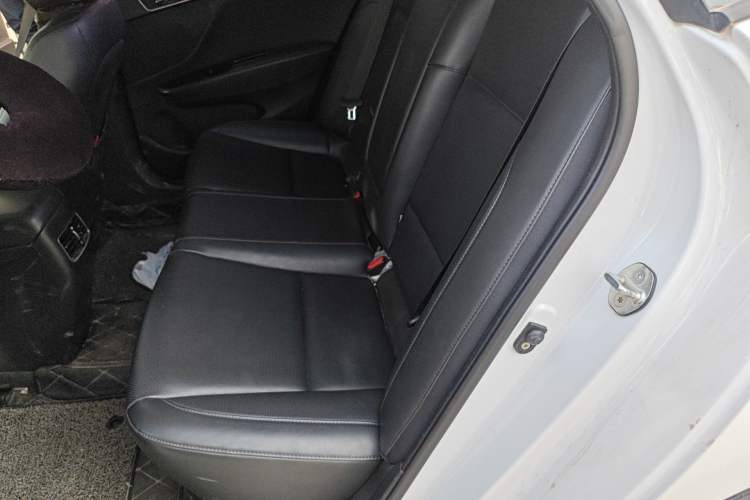 Used Hyundai Mistra 2014 1.8L Automatic Smart GLS Left Rear Seat