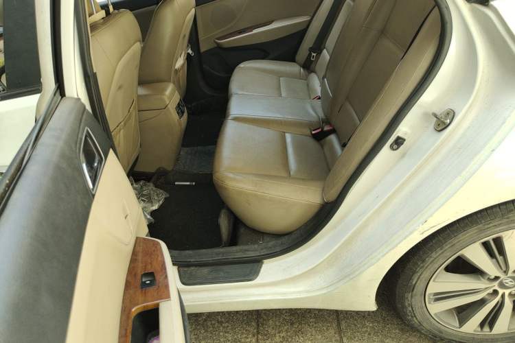 Used Hyundai Mistra 2014 1.8L Automatic Deluxe DLX Model Left Rear Seat