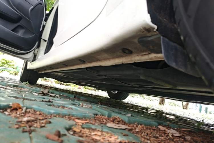 Used Hyundai Mistra 2014 1.8L Automatic Smart GLS Left Side Sill