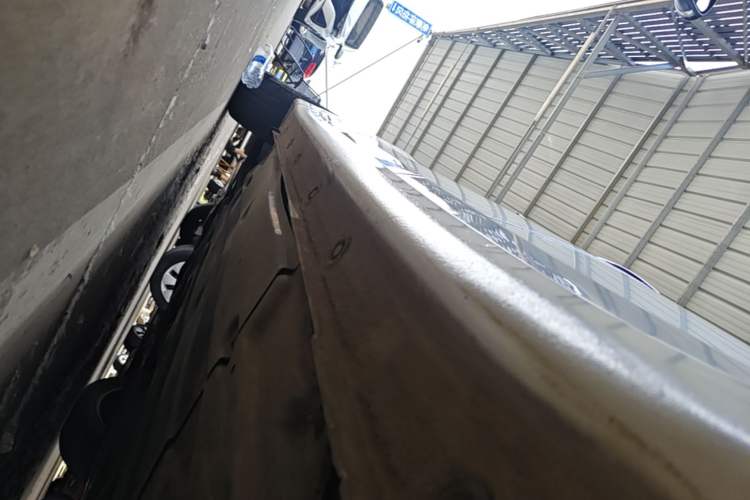 Used Hyundai Mistra 2014 1.8L Automatic Deluxe DLX Model Left Side Sill