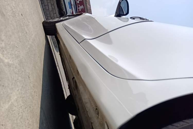 Used Hyundai Mistra 2014 1.8L Automatic Smart GLS Left Side Sill