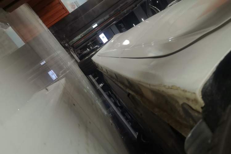 Used Hyundai Mistra 2014 1.8L Automatic Smart GLS Left Side Sill