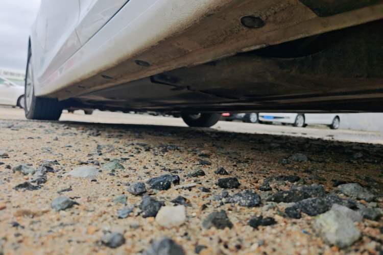 Used Hyundai Mistra 2014 1.8L Automatic Smart GLS Left Side Sill