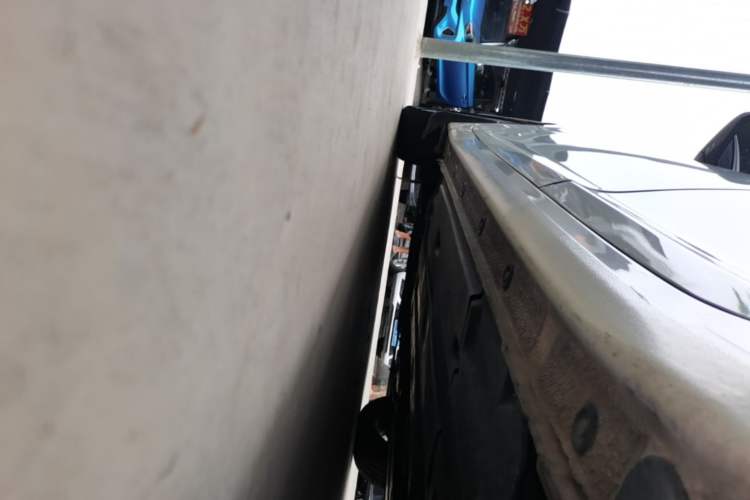 Used Hyundai Mistra 2014 1.8L Automatic Deluxe DLX Model Left Side Sill