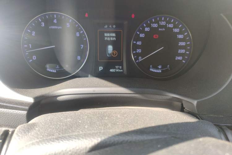 Used Hyundai Mistra 2014 1.8L Automatic Deluxe DLX Model Odometer Close Up