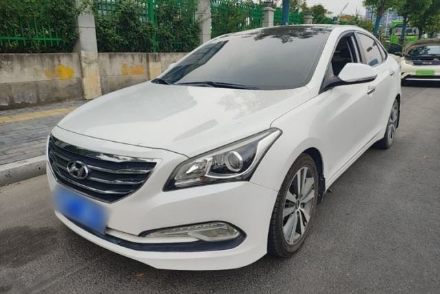 Hyundai Mistra 2014 1.8L Automatic Deluxe DLX Model usado