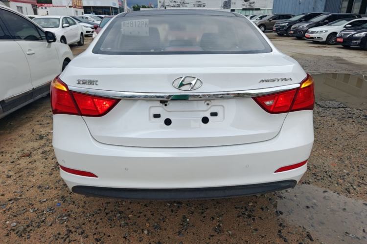 Used Hyundai Mistra 2014 1.8L Automatic Smart GLS Rear
