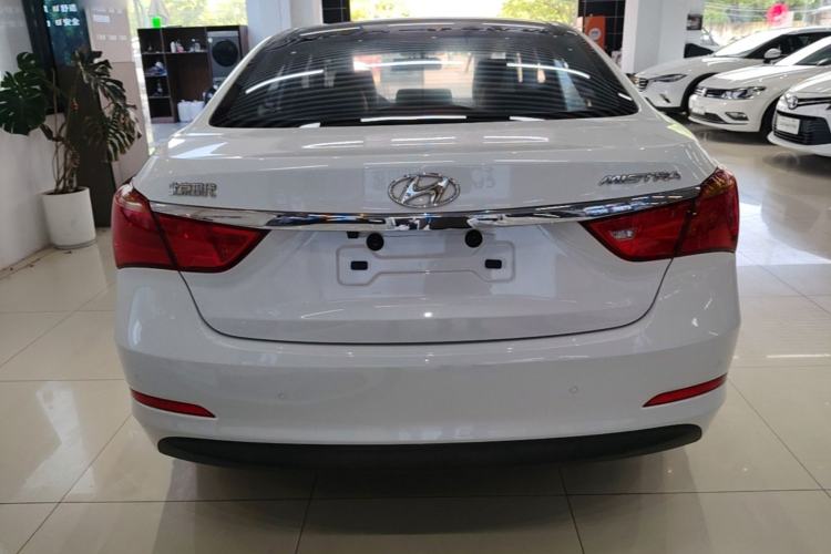 Used Hyundai Mistra 2014 1.8L Automatic Smart GLS Rear