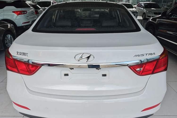 Used Hyundai Mistra 2014 1.8L Automatic Smart GLS Rear