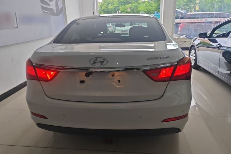Used Hyundai Mistra 2014 1.8L Automatic Smart GLS Rear