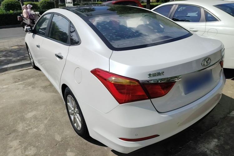 Used Hyundai Mistra 2014 1.8L Automatic Smart GLS Rear Left 45 Deg