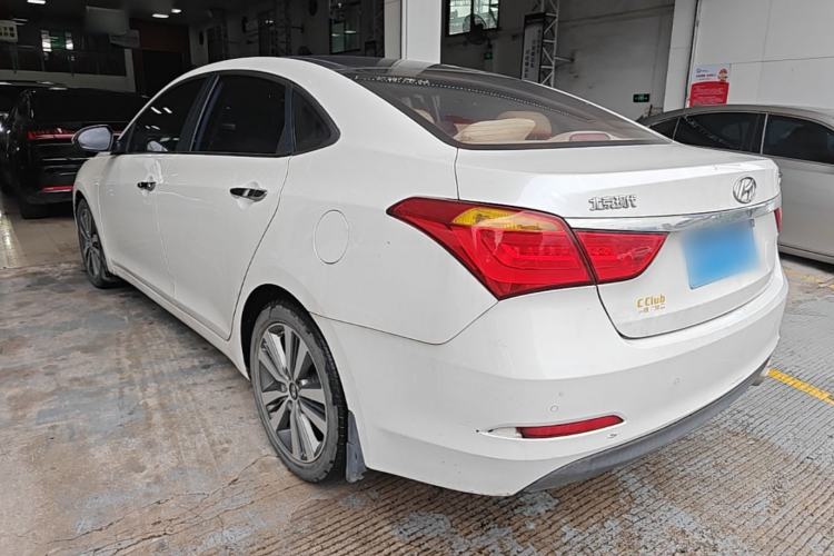 Used Hyundai Mistra 2014 1.8L Automatic Deluxe DLX Model Rear Left 45 Deg