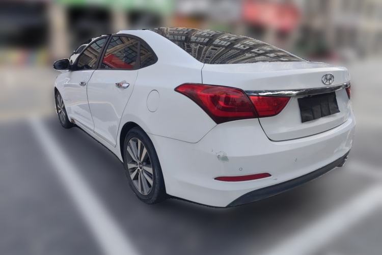 Used Hyundai Mistra 2014 1.8L Automatic Deluxe DLX Model Rear Left 45 Deg