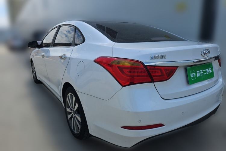 Used Hyundai Mistra 2014 1.8L Automatic Deluxe DLX Model Rear Left 45 Deg