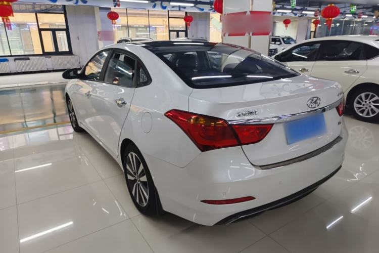 Used Hyundai Mistra 2014 1.8L Automatic Smart GLS Rear Left 45 Deg