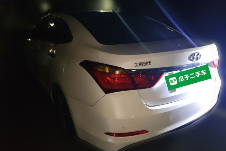 Used Hyundai Mistra 2014 1.8L Automatic Deluxe DLX Model Rear Left 45 Deg