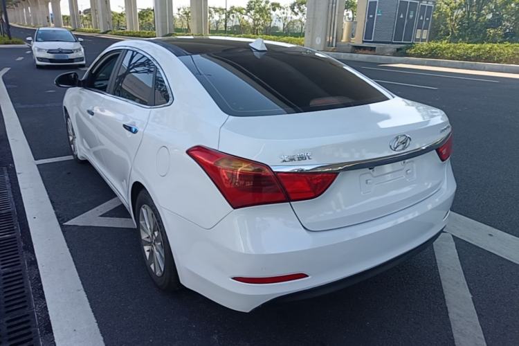 Used Hyundai Mistra 2014 1.8L Automatic Smart GLS Rear Left 45 Deg
