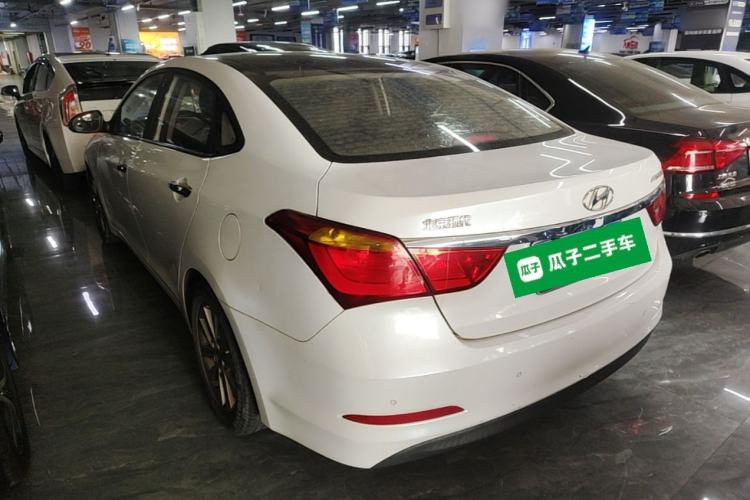Used Hyundai Mistra 2014 1.8L Automatic Smart GLS Rear Left 45 Deg