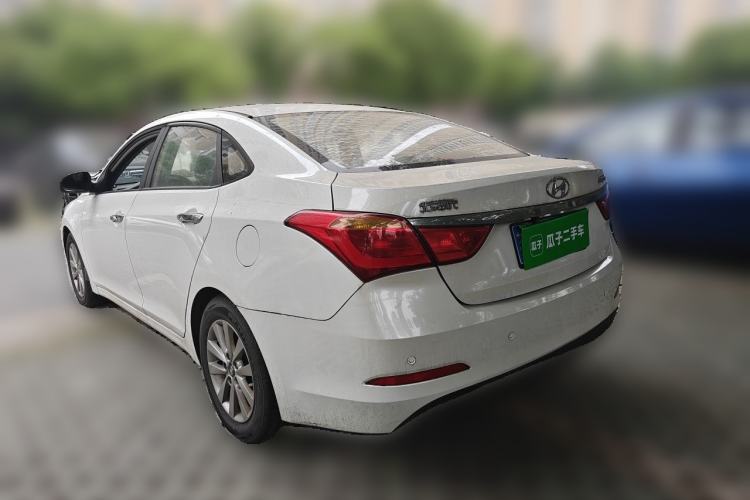 Used Hyundai Mistra 2014 1.8L Automatic Comfort Model GL Rear Left 45 Deg