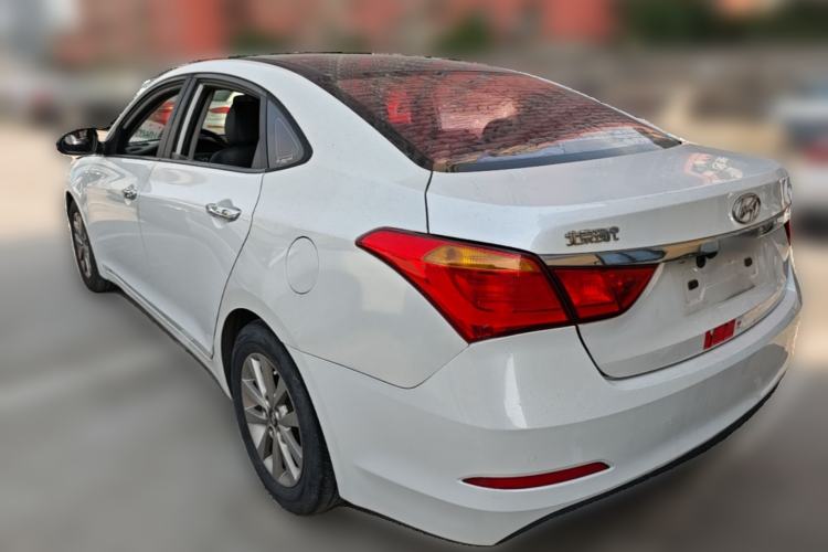 Used Hyundai Mistra 2014 1.8L Automatic Smart GLS Rear Left 45 Deg