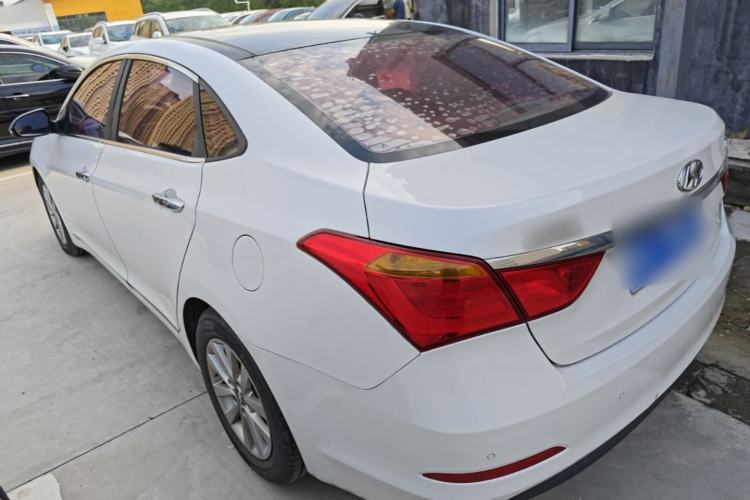 Used Hyundai Mistra 2014 1.8L Automatic Smart GLS Rear Left 45 Deg