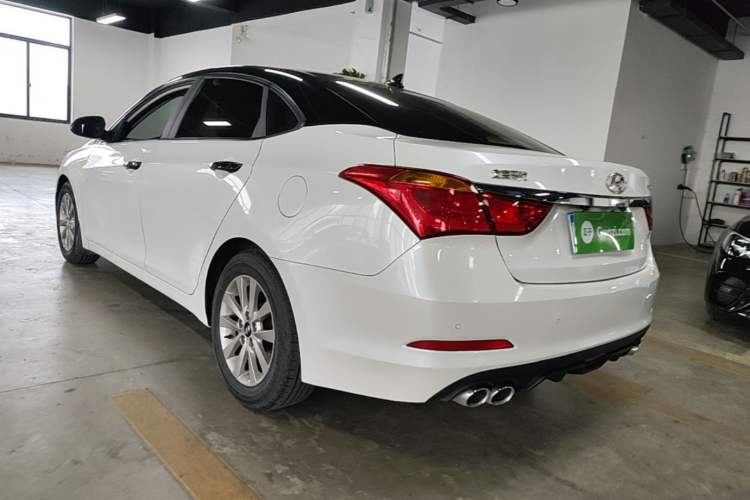 Used Hyundai Mistra 2014 1.8L Automatic Smart GLS Rear Left 45 Deg