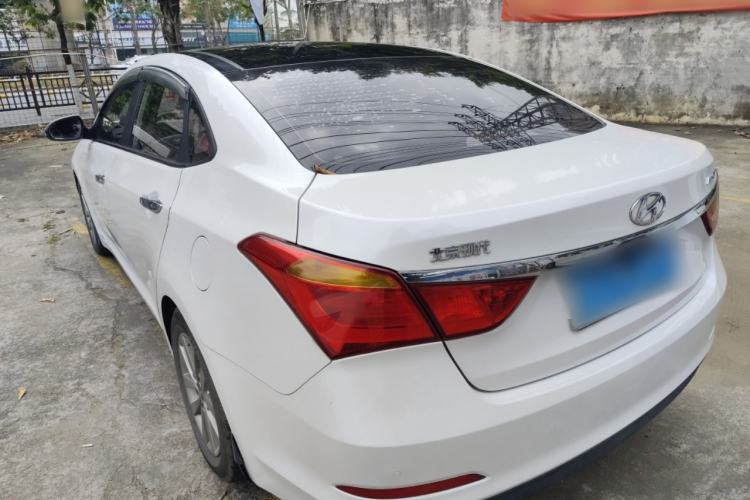 Used Hyundai Mistra 2014 1.8L Automatic Smart GLS Rear Left 45 Deg