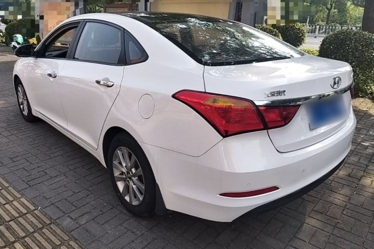 Used Hyundai Mistra 2014 1.8L Automatic Smart GLS Rear Left 45 Deg